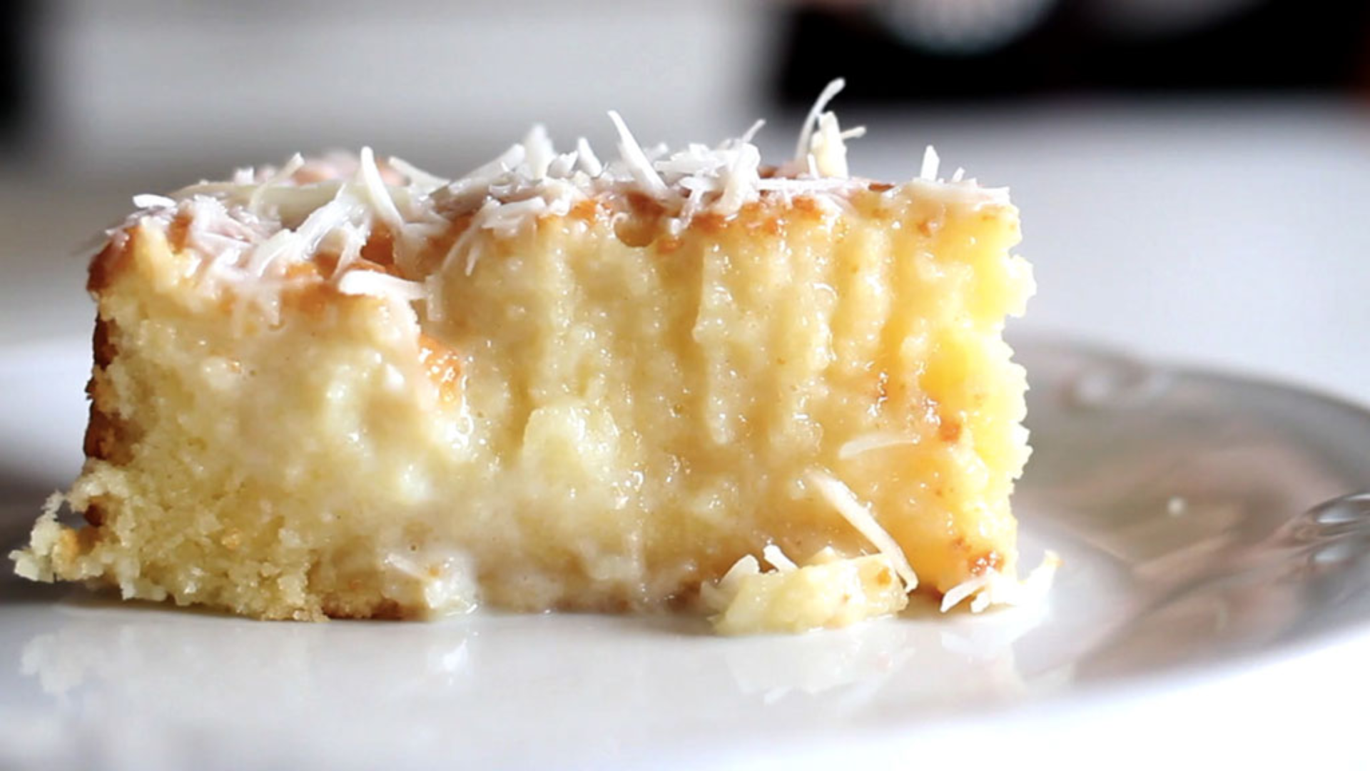 bolo de coco de liquidificador