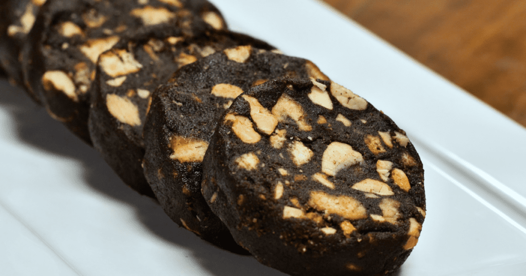 Salame de Chocolate com Castanhas