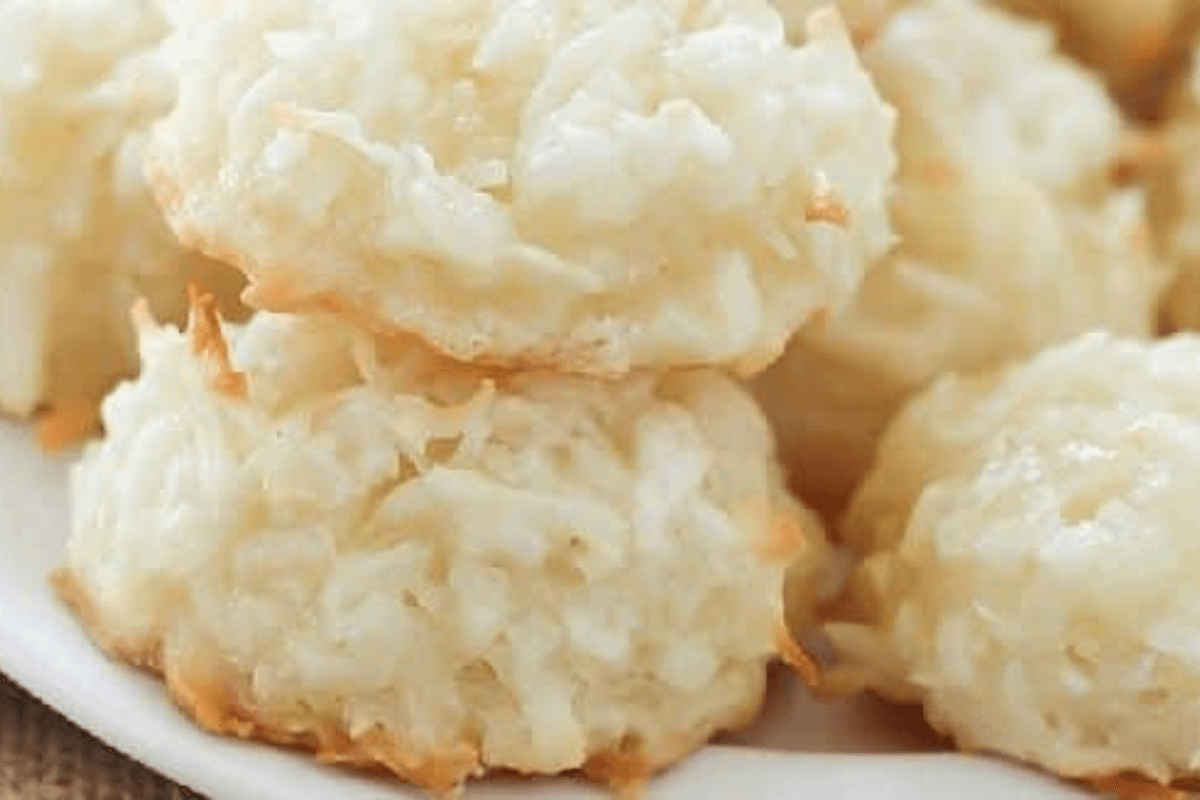 Biscoitinhos de Coco com Leite Condensado